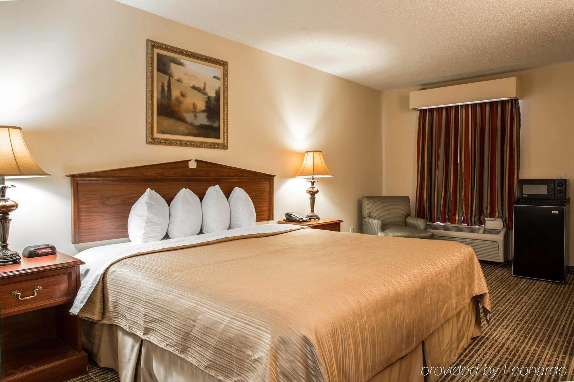 Quality Inn Laurinburg Eksteriør billede