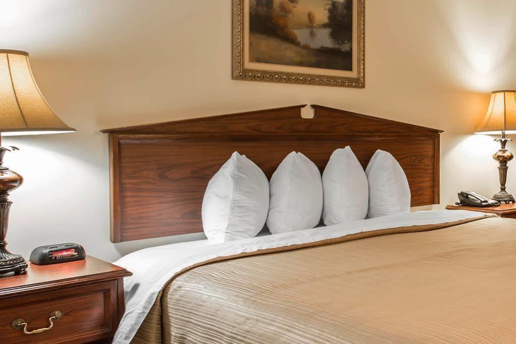 Quality Inn Laurinburg Eksteriør billede